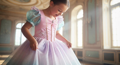 Dresses & Outfits